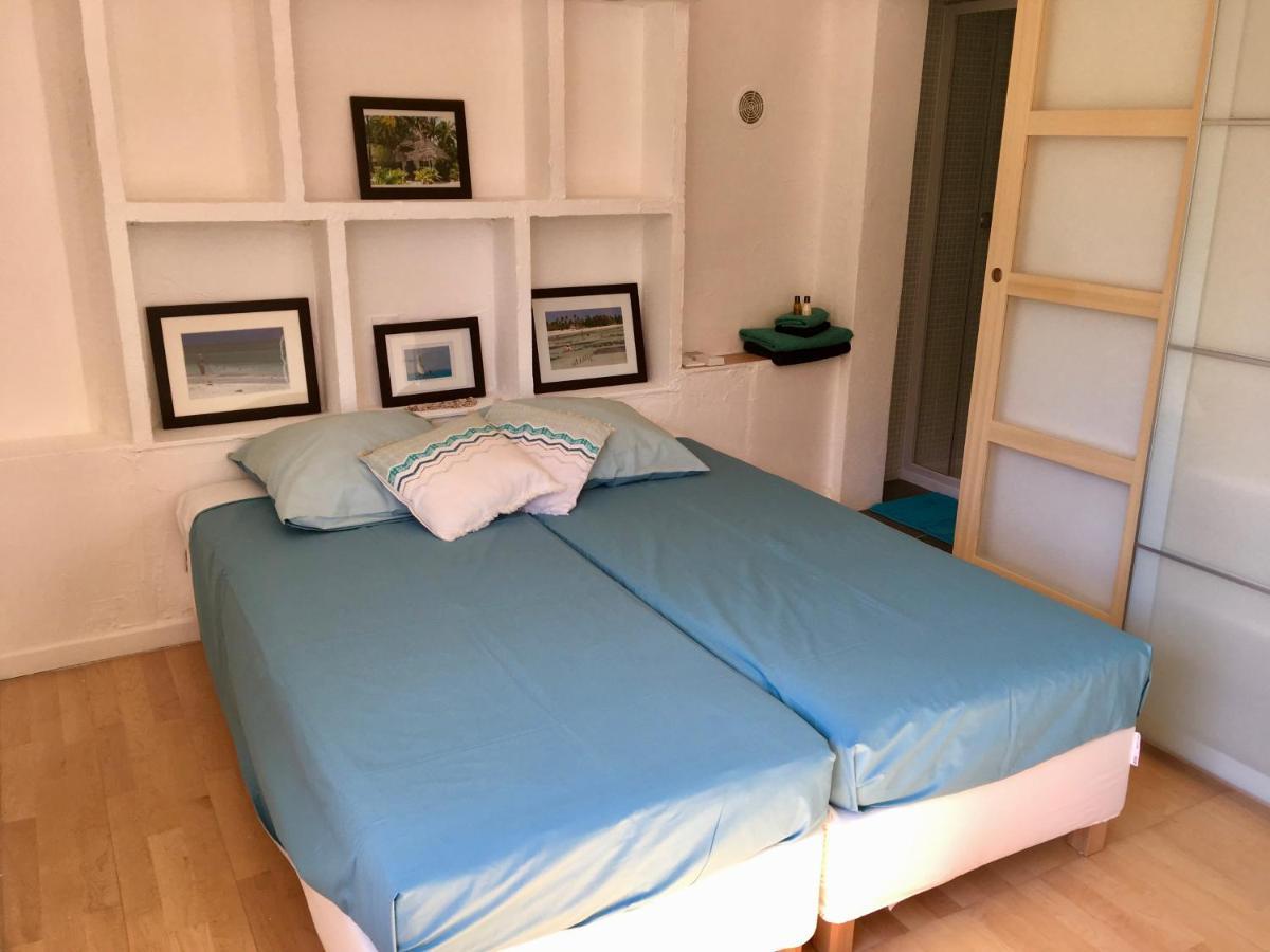 Bed,Kitchen And Swimming Pool Villa Esterel Saint-Raphaël Eksteriør billede