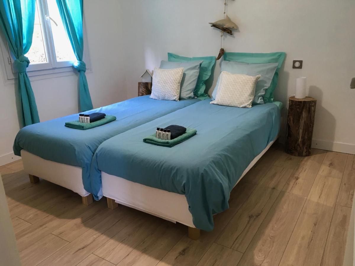 Bed,Kitchen And Swimming Pool Villa Esterel Saint-Raphaël Eksteriør billede